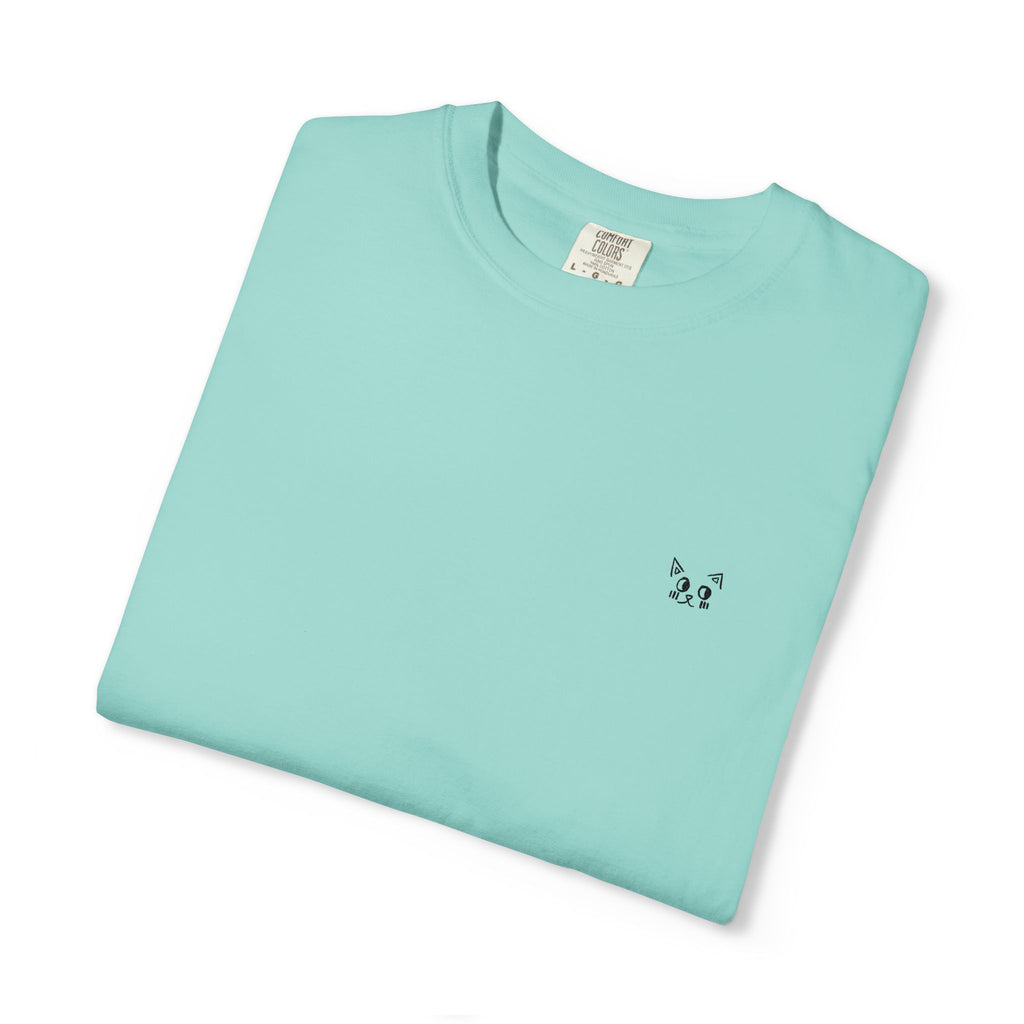 Minimal Batce Face T-Shirt